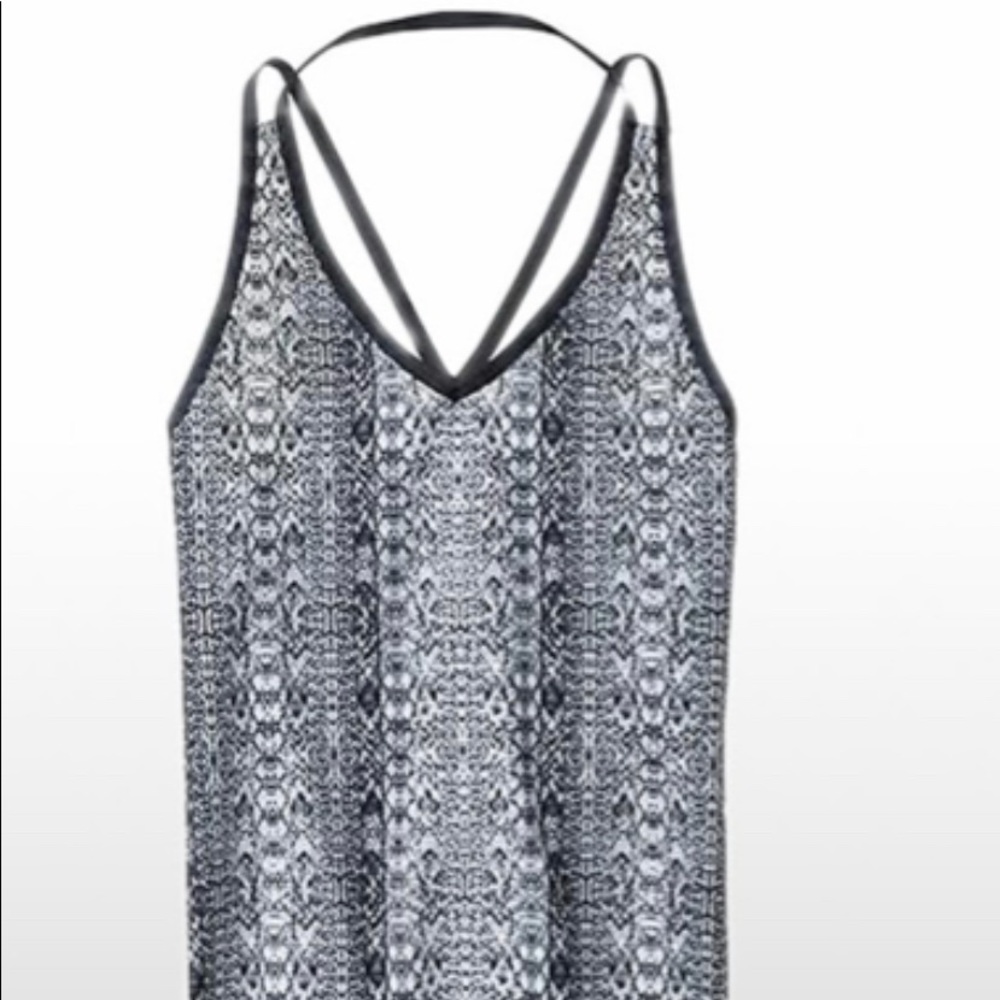 Athleta Limitless Snakeskin Tank Medium